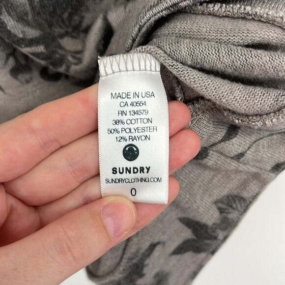 Sundry Floral Rose Cap Sleeve Muscle Sweatshirt Comfy Casual Athleisure - 0 (XS) - Picture 8 of 11